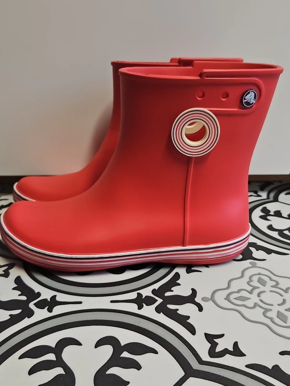 Crocs Jaunt Shorty Rain Boots, Size 9, Womens